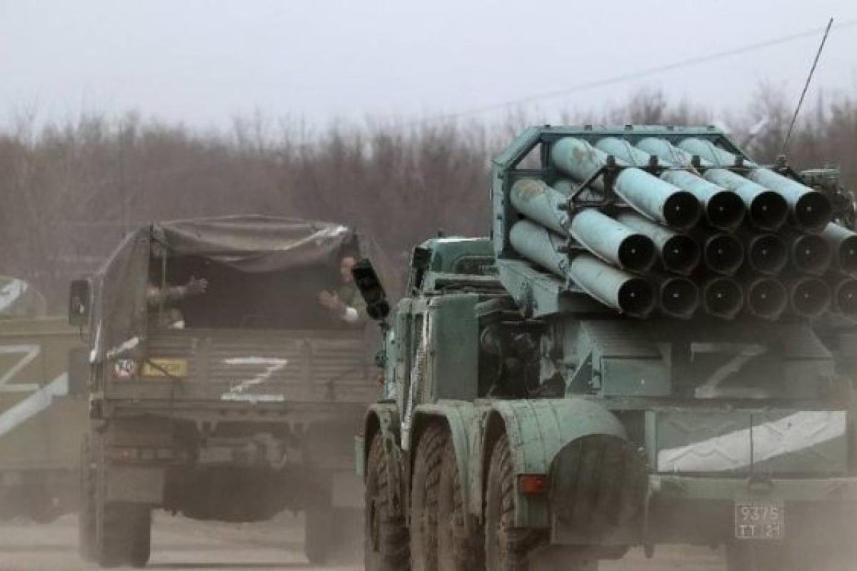 "Последние два дня слышны автоматные очереди": Жители Кременной о ситуации в городе "Последние два дня слышны автоматные очереди": Жители Кременной о ситуации в городе