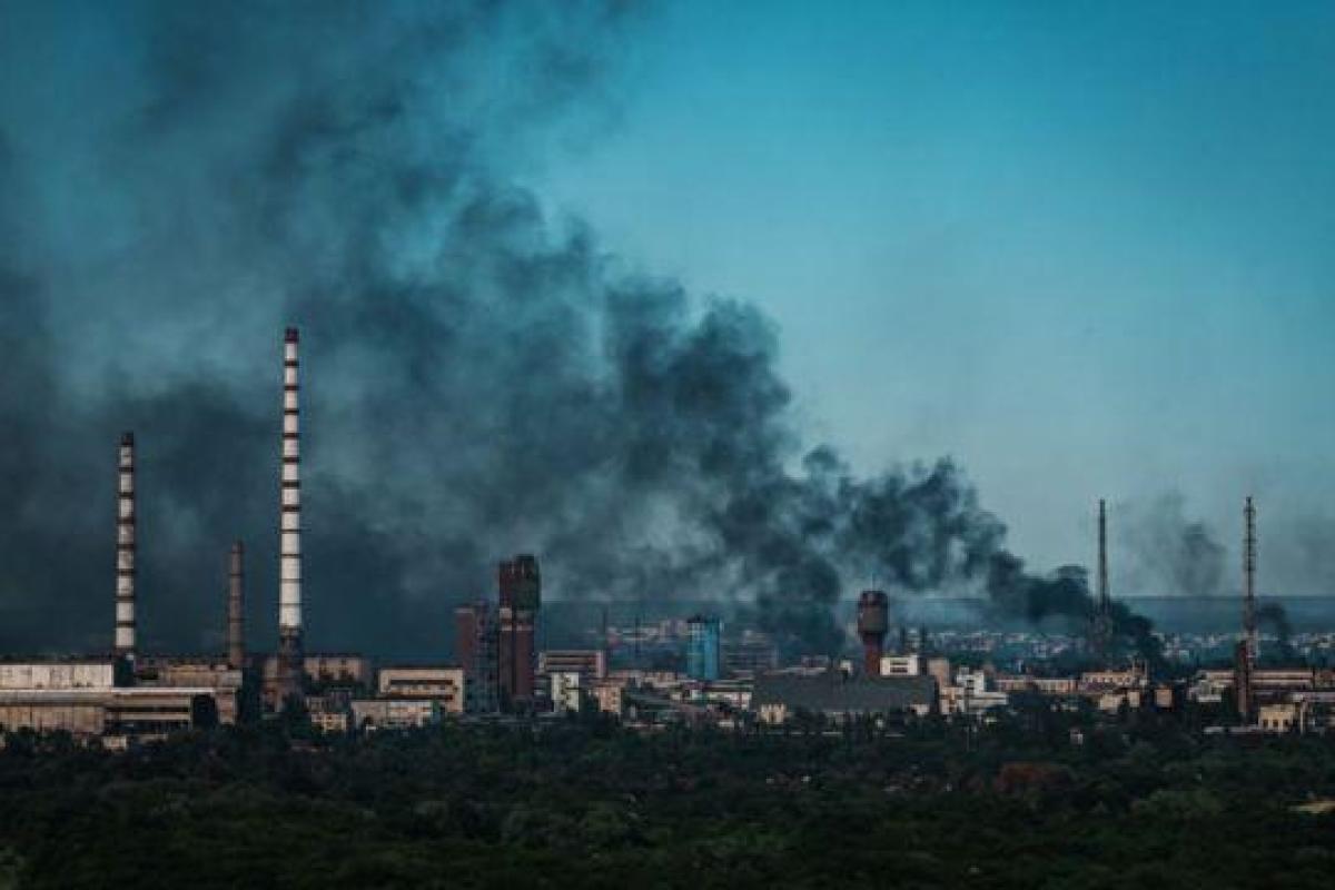 Оккупанты вывозят в Россию оборудование Северодонецкого "Азота": Гайдай о ситуации в области Оккупанты вывозят в Россию оборудование Северодонецкого "Азота": Гайдай о ситуации в области