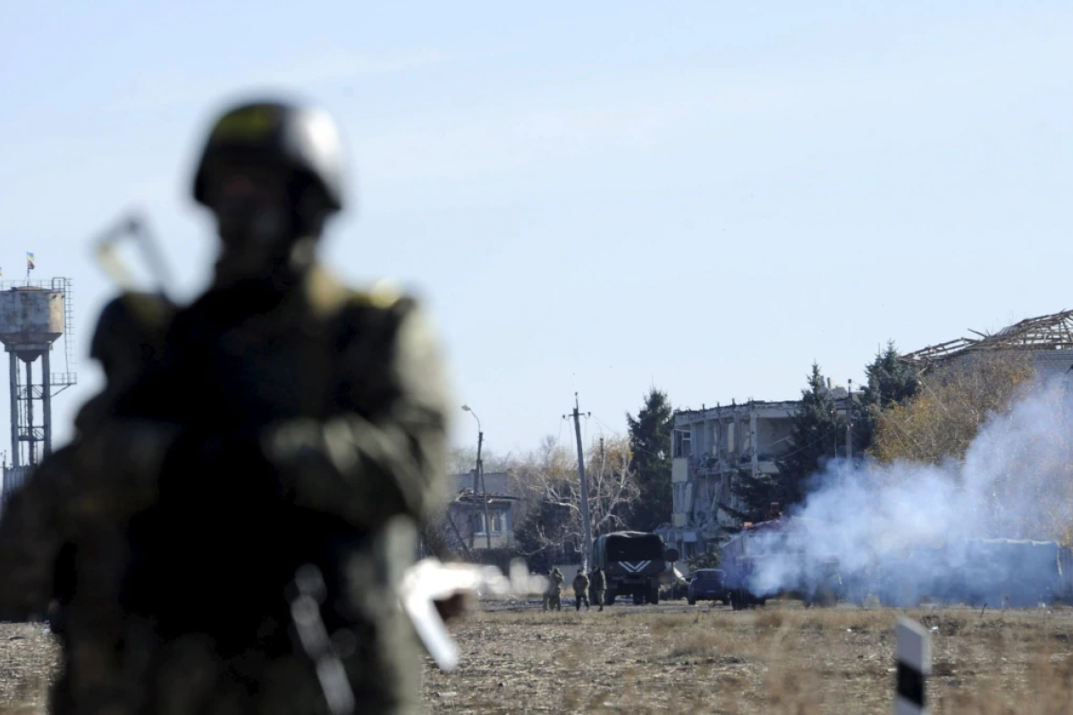 "Слышали два взрыва, летели стекла": очевидцы о ситуации в Сватово