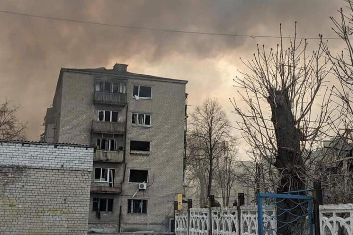 "Много "прилетов", трубы перемерзли": ситуация в Рубежном от очевидцев "Много "прилетов", трубы перемерзли": ситуация в Рубежном от очевидцев