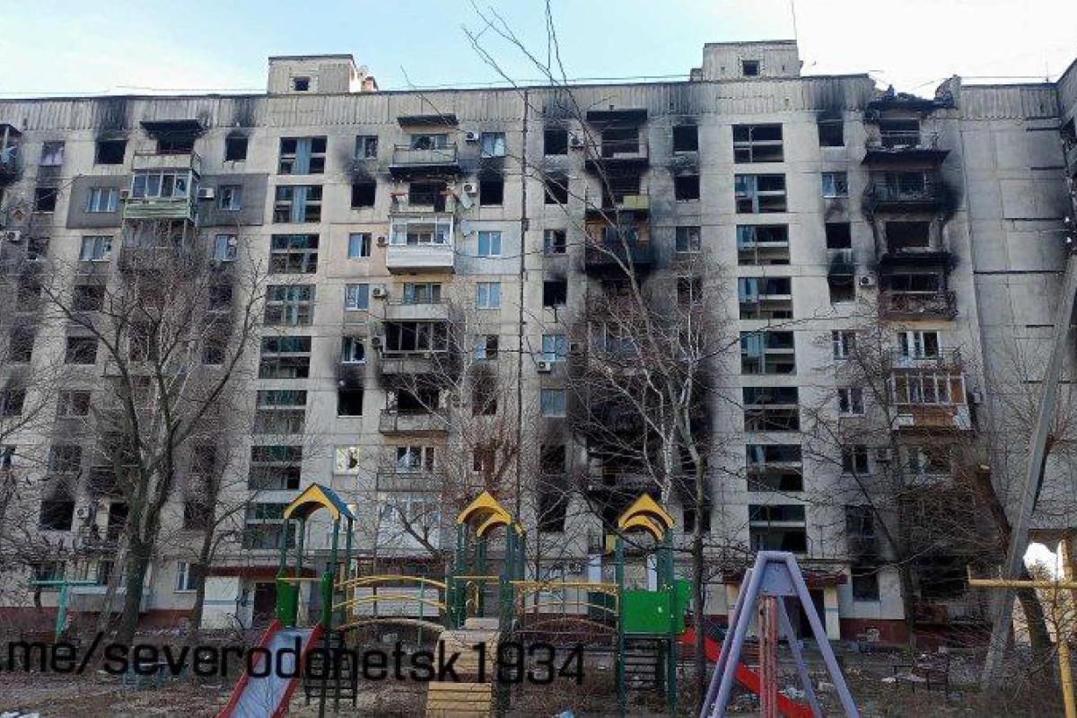 "Опалення немає, каналізації забиті. Яке вселення? У конюшню?": жителі Сєвєродонецька про ситуацію в місті "Опалення немає, каналізації забиті. Яке вселення? У конюшню?": жителі Сєвєродонецька про ситуацію в місті