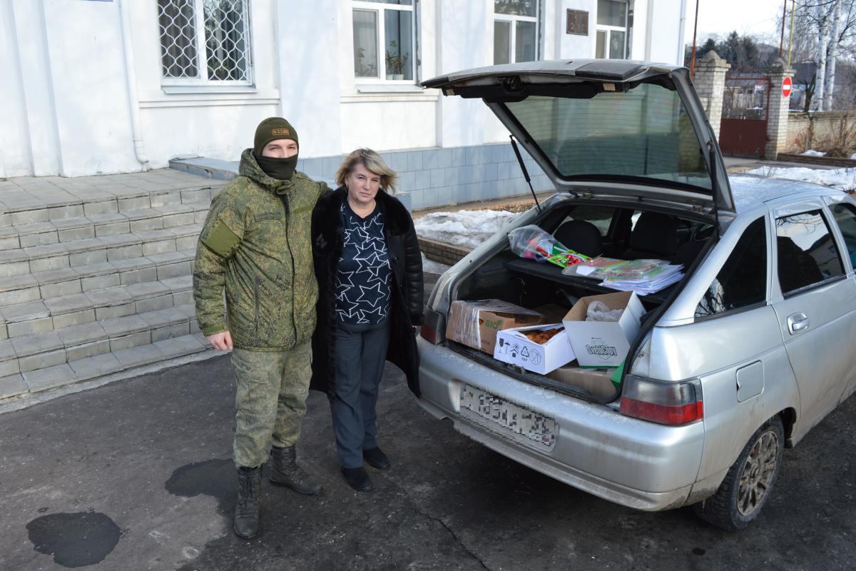"Краще б хімарсами": як на окупованій Луганщині вітають "захисників" з 23 лютого