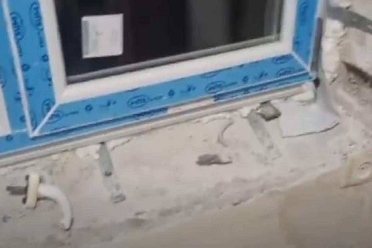 "Повний треш": мешканець Сєвєродонецька показав "ремонт" від окупаційної адміністрації "Повний треш": мешканець Сєвєродонецька показав "ремонт" від окупаційної адміністрації