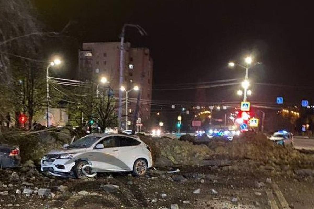 Стала відома причина вибуху у Бєлгороді: кадри з місця події Стала відома причина вибуху у Бєлгороді: кадри з місця події