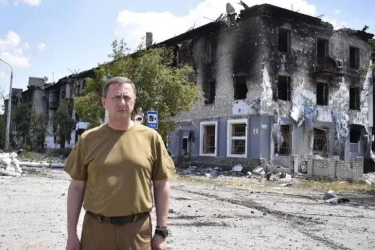 "Нестикування, куди ще будинки поділися?": у мережі висміяли "результати відновлення житлофонду" у Сєвєродонецьку "Нестикування, куди ще будинки поділися?": у мережі висміяли "результати відновлення житлофонду" у Сєвєродонецьку