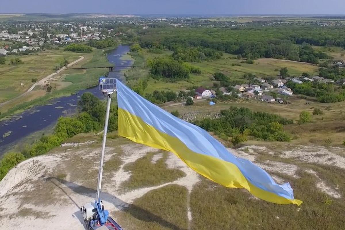 "Все добре", один день було тихо": обстановка в Кремінній, Рубіжному, Сєвєродонецьку від місцевих "почекунів"