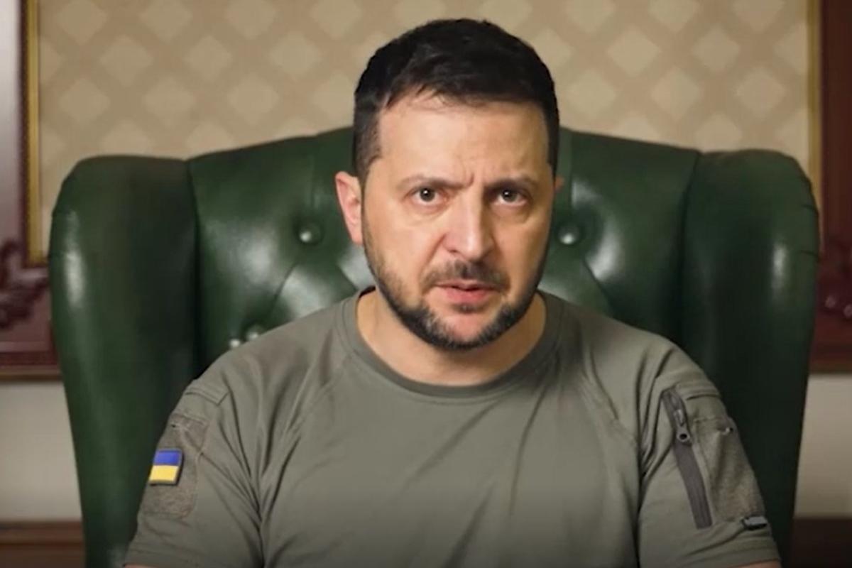 "Слабость России очевидна": Зеленский высказался о мятеже ЧВК "Вагнер" "Слабость России очевидна": Зеленский высказался о мятеже ЧВК "Вагнер"