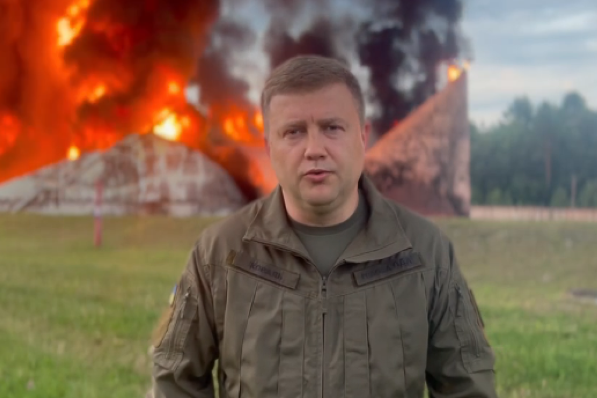 Ночью Ровенскую область атаковали беспилотники, уничтожена нефтебаза: видео Ночью Ровенскую область атаковали беспилотники, уничтожена нефтебаза: видео