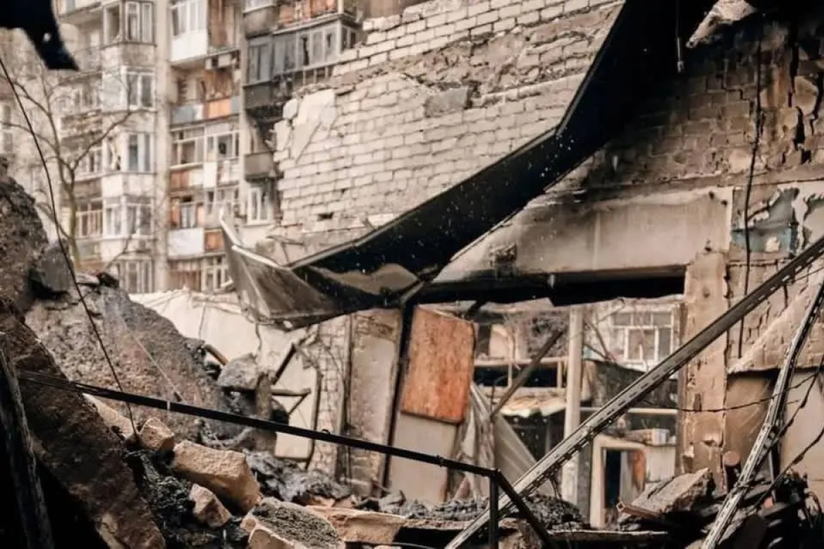 У Сєвєродонецьку люди ходять по руїнах у пошуках металобрухту: Власенко про ситуацію в області