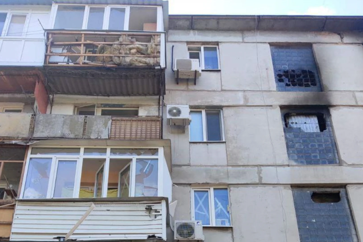 В Северодонецке оккупанты пополняют "маневренный жилищный фонд": опубликован новый список квартир на "отжим" В Северодонецке оккупанты пополняют "маневренный жилищный фонд": опубликован новый список квартир на "отжим"
