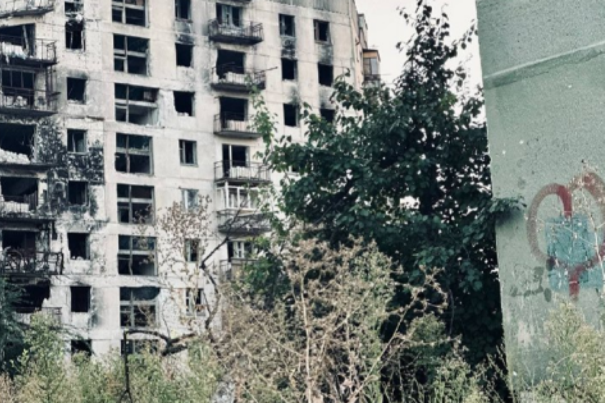 "Город, как из фильма "Я - легенда": Россияне удивлены масштабами разрушений Северодонецка - видео "Город, как из фильма "Я - легенда": Россияне удивлены масштабами разрушений Северодонецка - видео