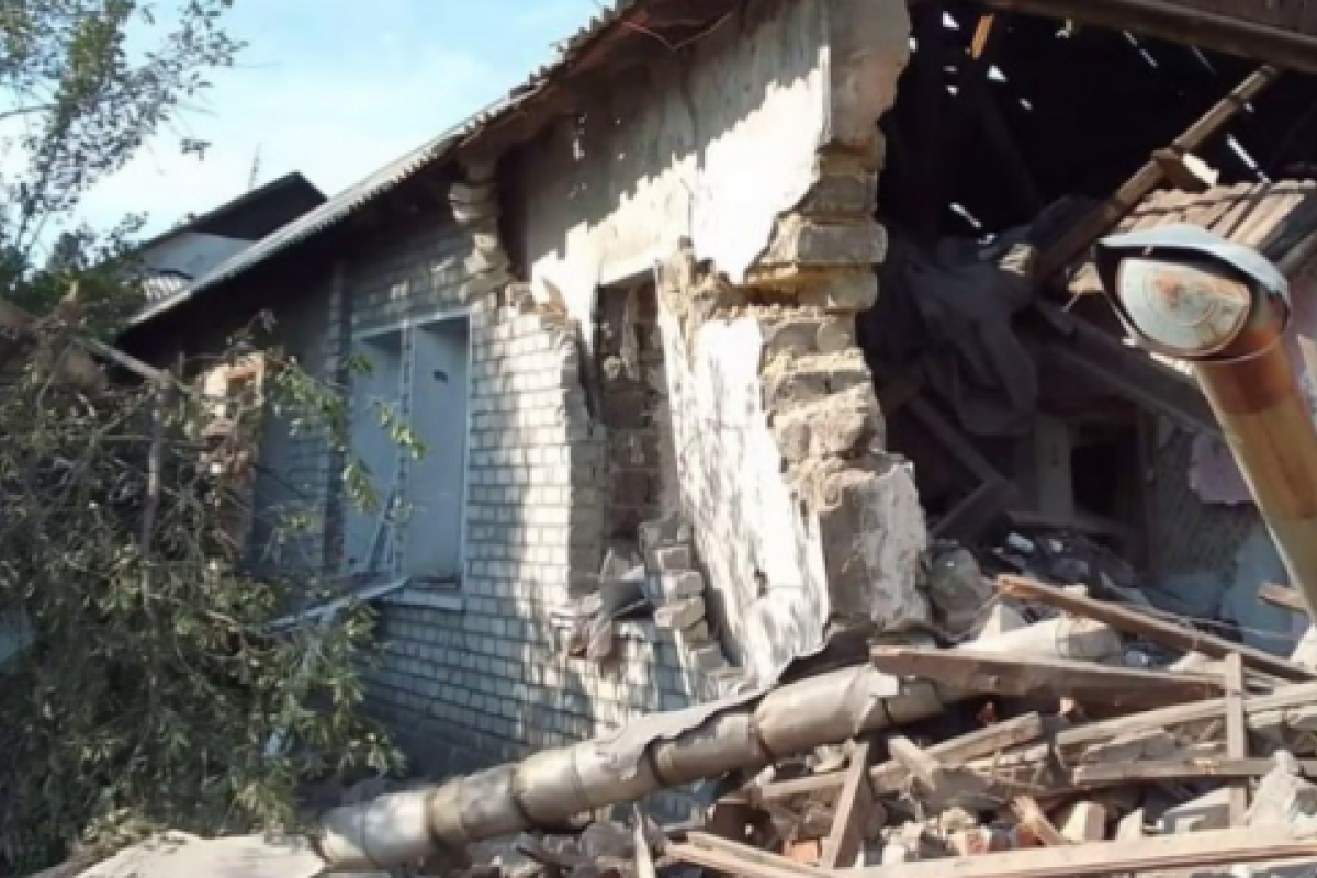 "Прильоти" у Привіллі та Мирній Долині: окупанти повідомляють про жертви та руйнування "Прильоти" у Привіллі та Мирній Долині: окупанти повідомляють про жертви та руйнування