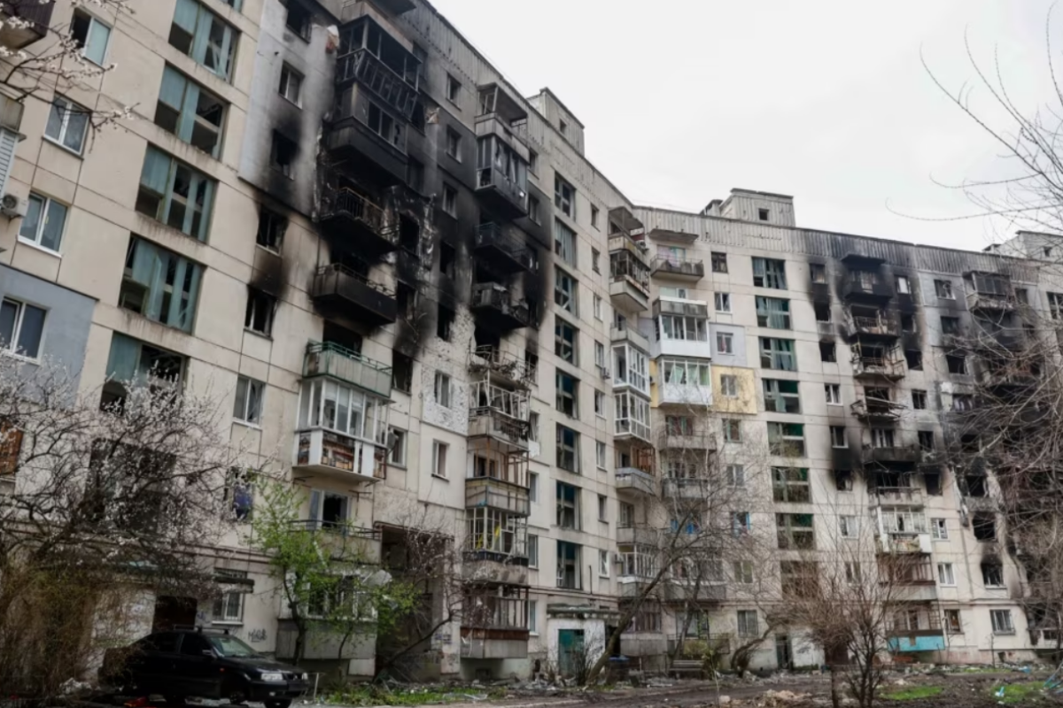 У Сєвєродонецьку та Лисичанську все частіше квітне "бавовна": Стрюк розповів про ситуацію в регіоні У Сєвєродонецьку та Лисичанську все частіше квітне "бавовна": Стрюк розповів про ситуацію в регіоні