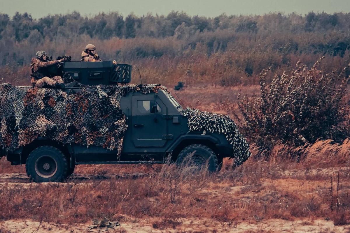 На Сватівському напрямку українські прикордонники просунулися та зайняли позиції ворога - відео