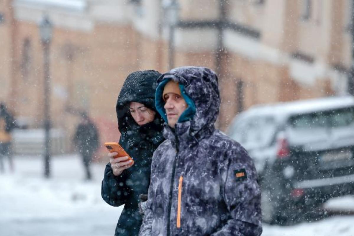 Мокрий сніг та температура нижче нуля: прогноз погоди в Україні на вихідні Мокрий сніг та температура нижче нуля: прогноз погоди в Україні на вихідні