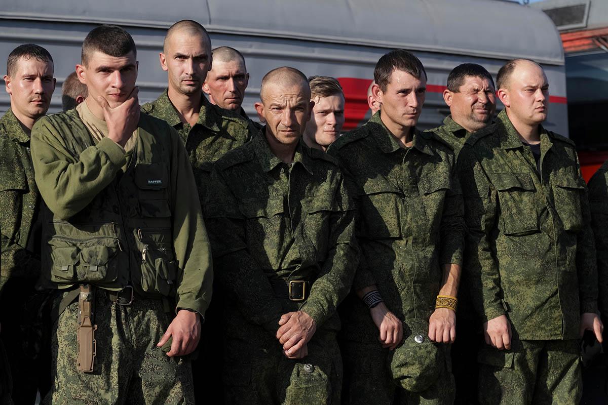 На Луганщине оккупанты обустраивают лагеря "отказников" для военных РФ, - Лысогор На Луганщине оккупанты обустраивают лагеря "отказников" для военных РФ, - Лысогор