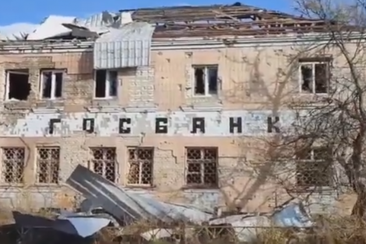 "Життя продовжується, але не в Сєвєродонецьку": У мережі показали свіже відео міста "Життя продовжується, але не в Сєвєродонецьку": У мережі показали свіже відео міста