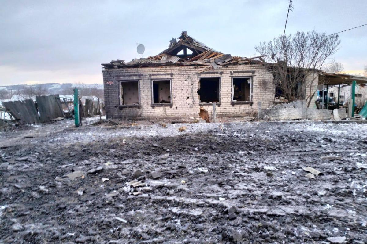 Росіяни атакували Куп'янський район на Харківщині авіабомбами, загинула жінка - фото Росіяни атакували Куп'янський район на Харківщині авіабомбами, загинула жінка - фото