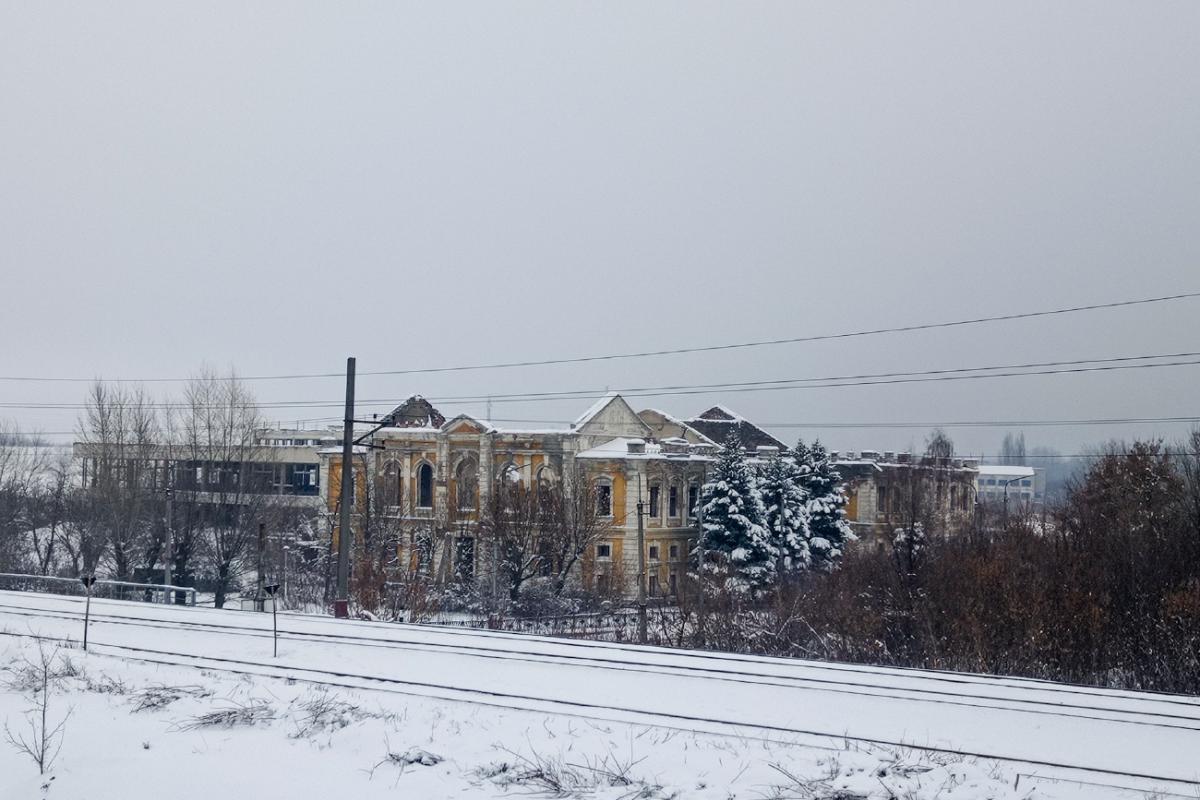 "Водії стежать не лише за дорогою, а й за небом": Обстановка в окупованому Лисичанську від очевидців