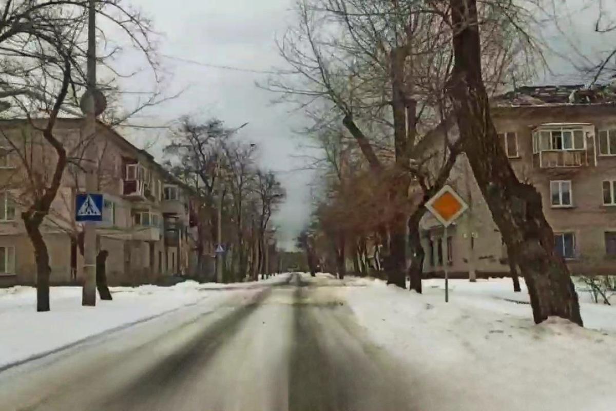 "В Северодонецке теперь пешком не ходят?": В сети обсуждают свежие фото оккупированного города