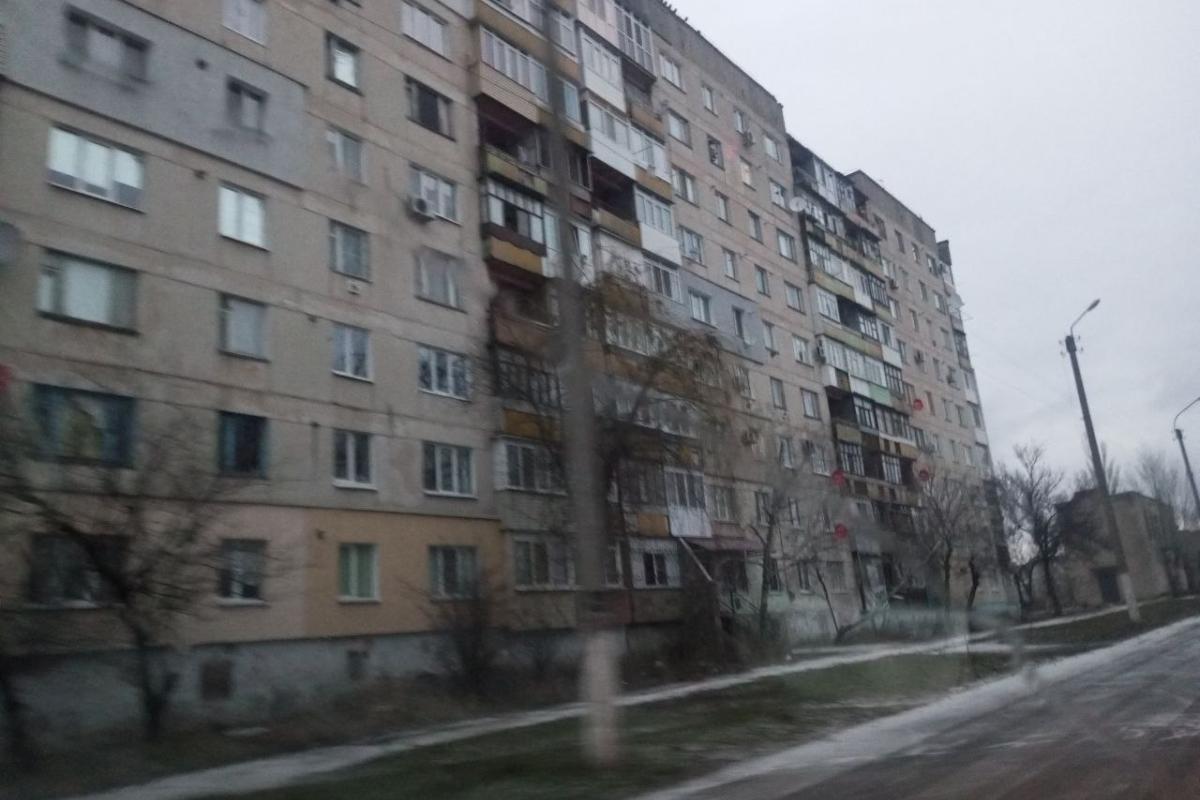 Прогулка по Рубежному: в сети показали, как сейчас выглядят улицы города - видео Прогулка по Рубежному: в сети показали, как сейчас выглядят улицы города - видео