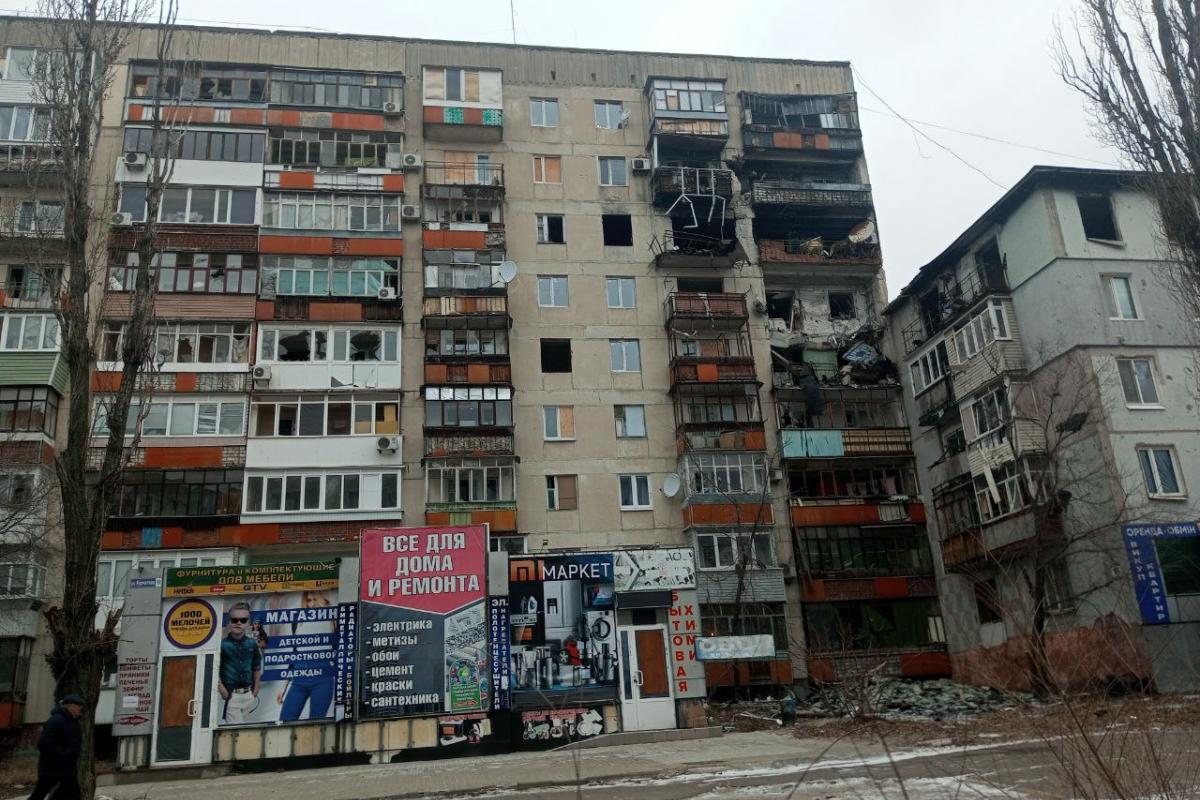 "Не квартира, а цветущее болото": Жители Северодонецка жалуются на "капитальный ремонт" от оккупантов "Не квартира, а цветущее болото": Жители Северодонецка жалуются на "капитальный ремонт" от оккупантов
