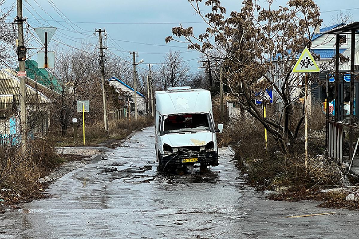 У Лисичанську люди по кілька днів не можуть поховати родичів: таксофони ситуацію не рятують У Лисичанську люди по кілька днів не можуть поховати родичів: таксофони ситуацію не рятують