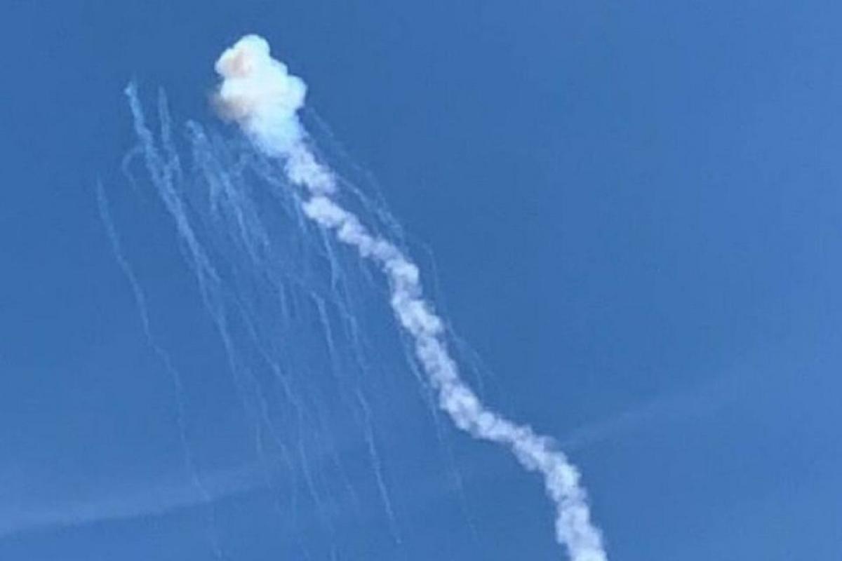 Росіяни завдали ракетних ударів по Дніпру: відомо про 5 поранених Росіяни завдали ракетних ударів по Дніпру: відомо про 5 поранених