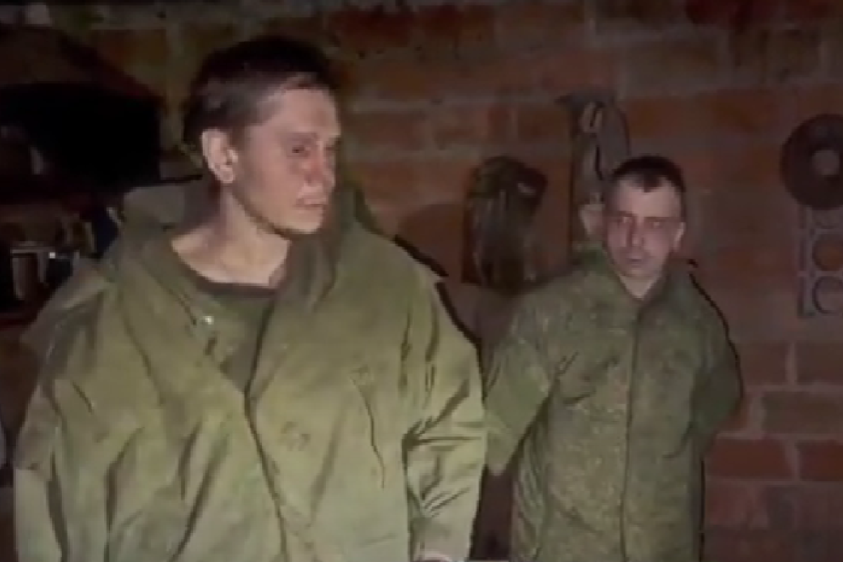 На Луганщині ЗСУ взяла в полон замкомандира роти та старшого сержанта 752-го полку РФ - відео На Луганщині ЗСУ взяла в полон замкомандира роти та старшого сержанта 752-го полку РФ - відео