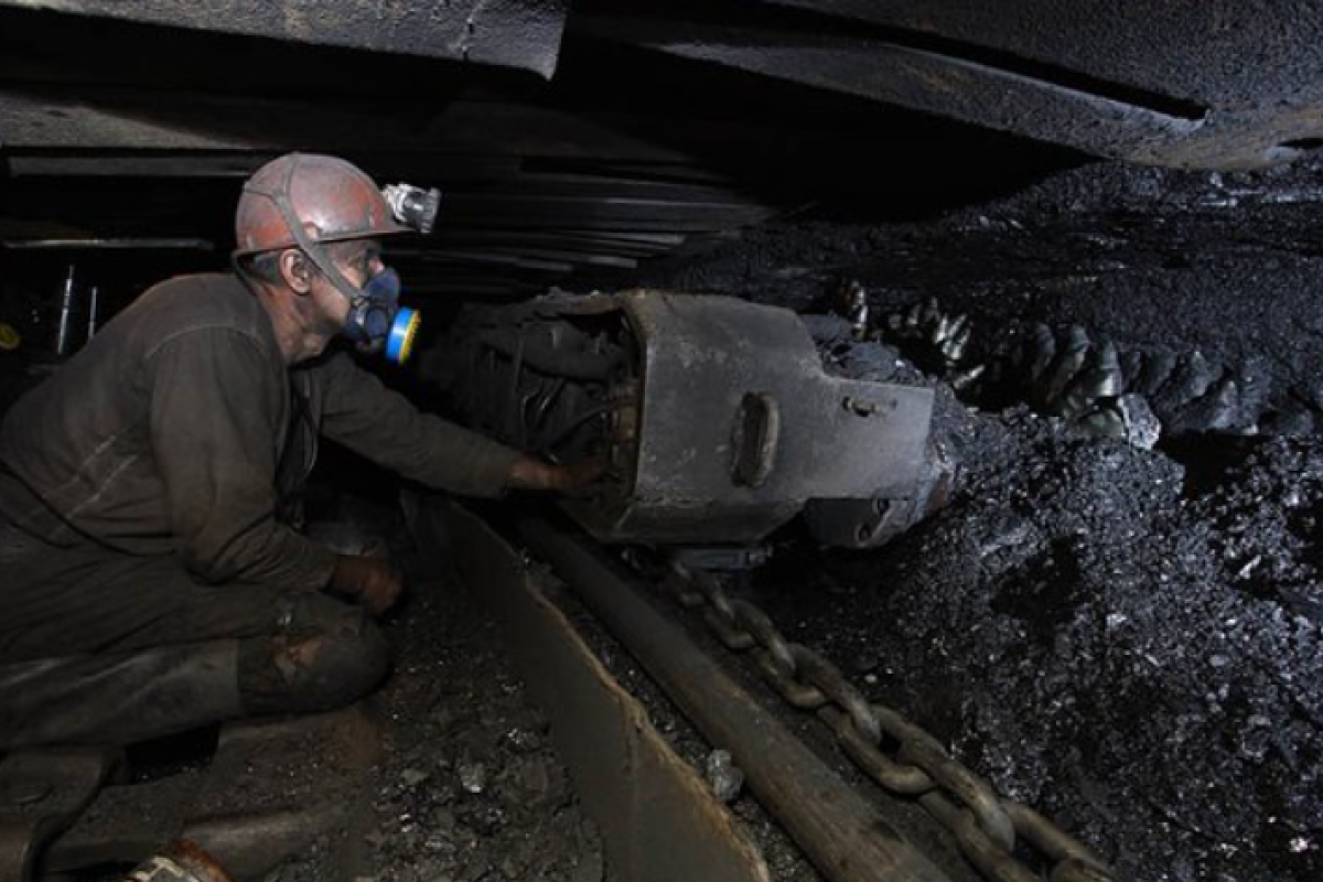 Мародерство та хибні обіцянки: як окупанти руйнують вугільну галузь на Луганщині