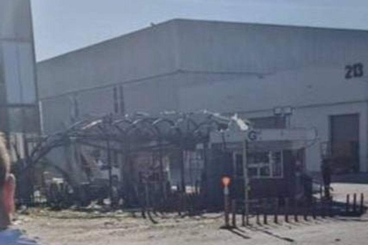 У Туреччині стався теракт на оборонному заводі: у мережі з'явилися кадри з місця події У Туреччині стався теракт на оборонному заводі: у мережі з'явилися кадри з місця події