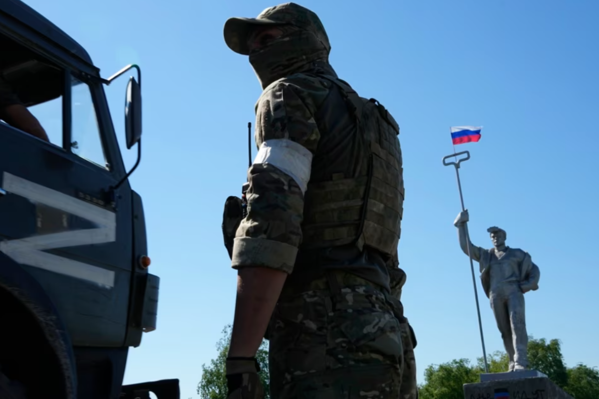 Проверяют женщин и детей: оккупанты на Луганщине усилили контроль над пассажирами общественного транспорта
