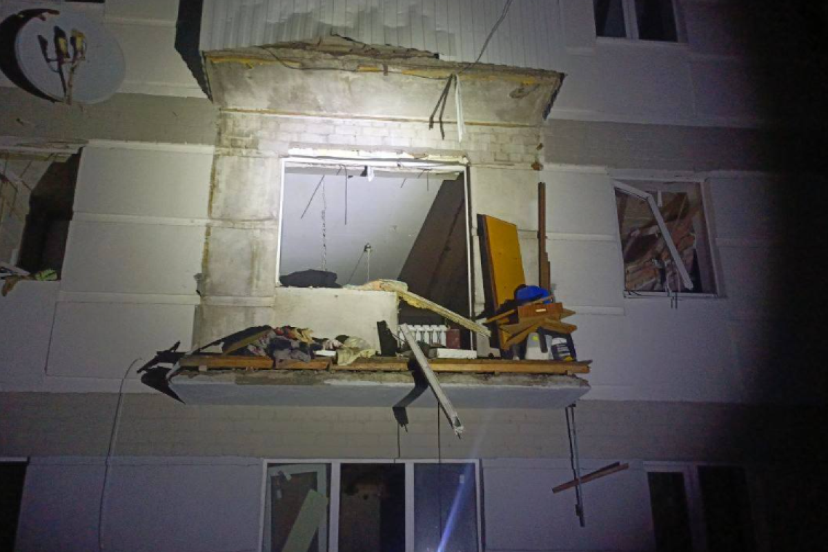 Газовий балон вибухнув у багатоповерхівці Сіверськодонецька Газовий балон вибухнув у багатоповерхівці Сіверськодонецька