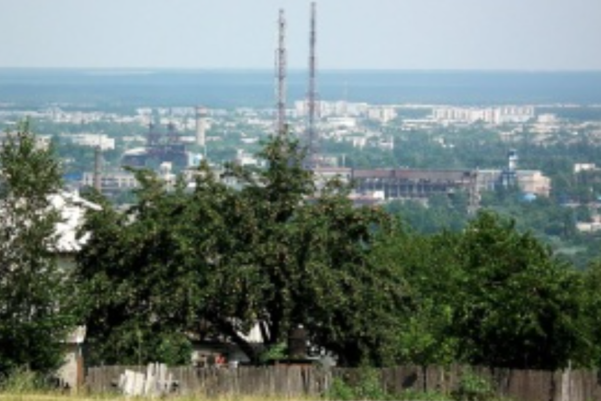 У Лисичанську "ремонтують" теплотрасу без робітників У Лисичанську "ремонтують" теплотрасу без робітників