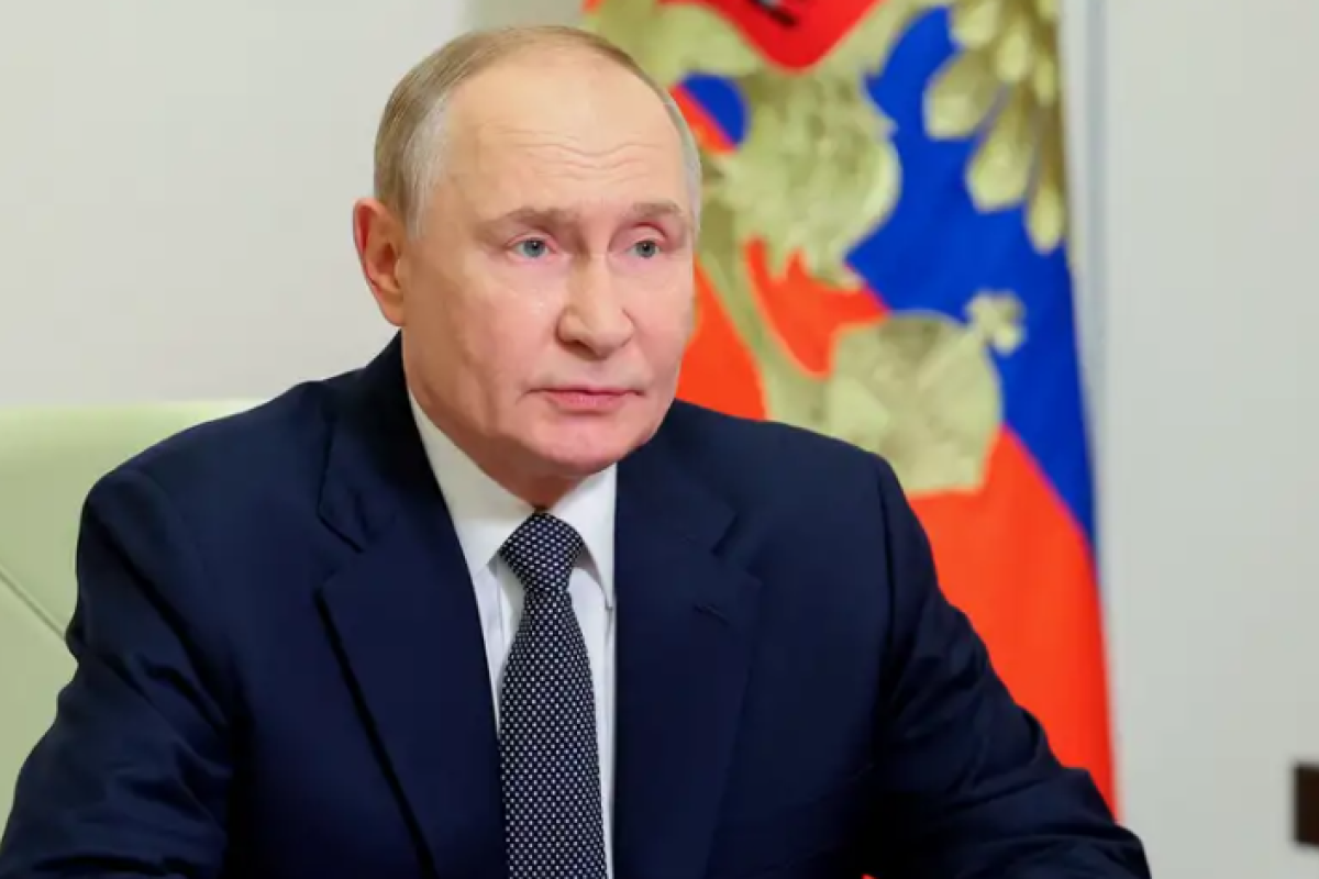 Путин предложил Трампу "сделку по Украине" Путин предложил Трампу "сделку по Украине"