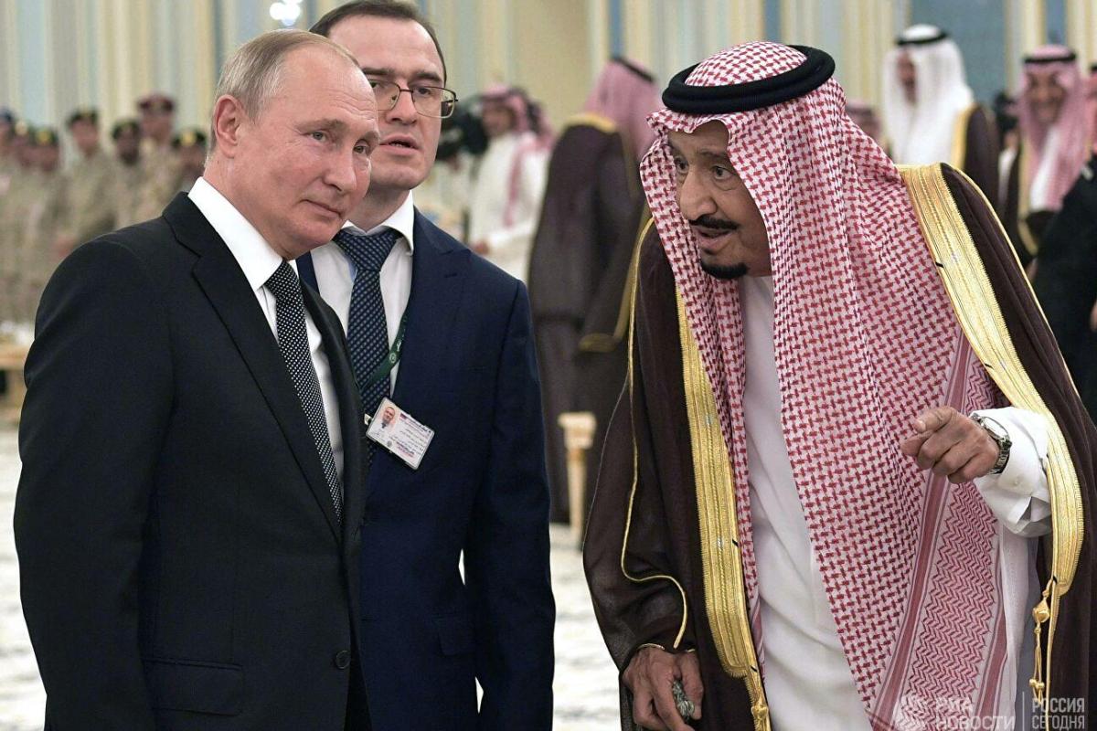 "Подарок" Путина саудовскому королю изгадил весь дворец "Подарок" Путина саудовскому королю изгадил весь дворец