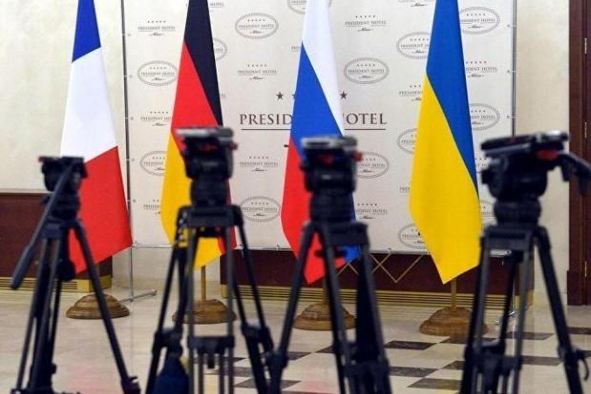 В России выдвинули ультиматум Украине относительно встречи "нормандской четверки" В России выдвинули ультиматум Украине относительно встречи "нормандской четверки"