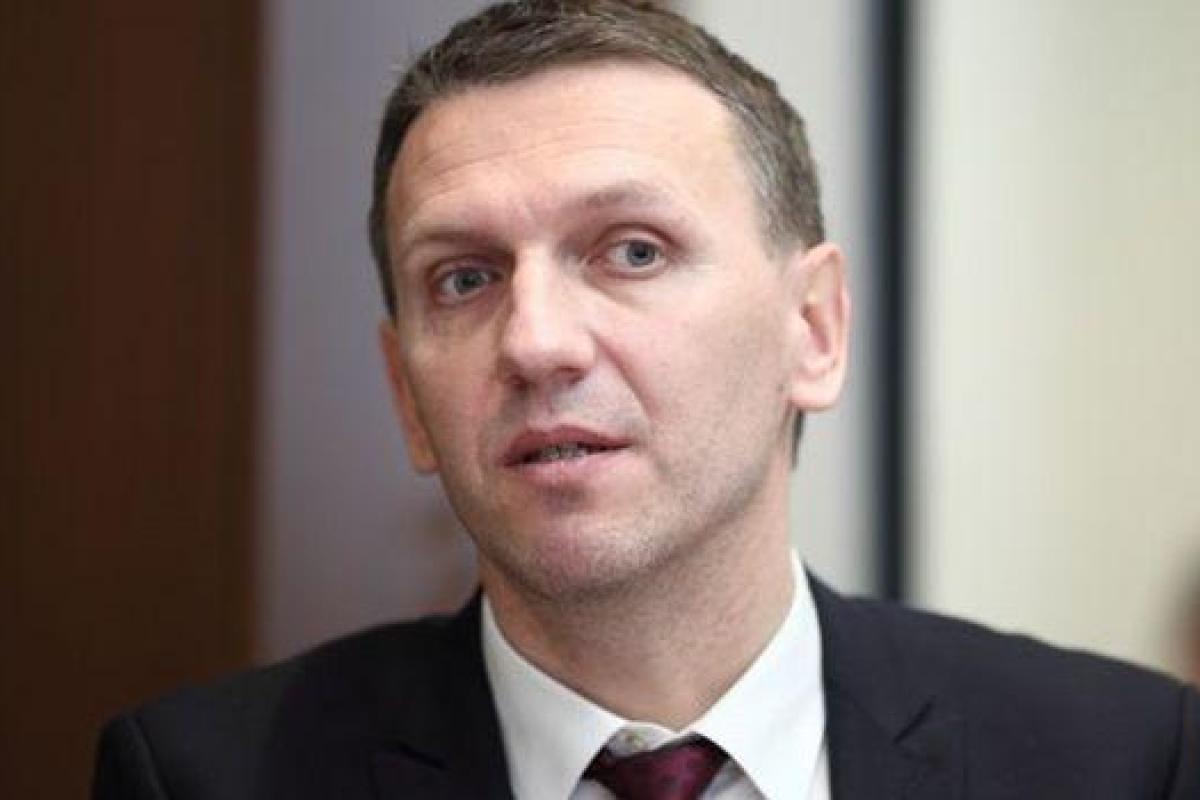 Зарплата главы ГБР: еще больше, чем у премьер-министра Украины Зарплата главы ГБР: еще больше, чем у премьер-министра Украины