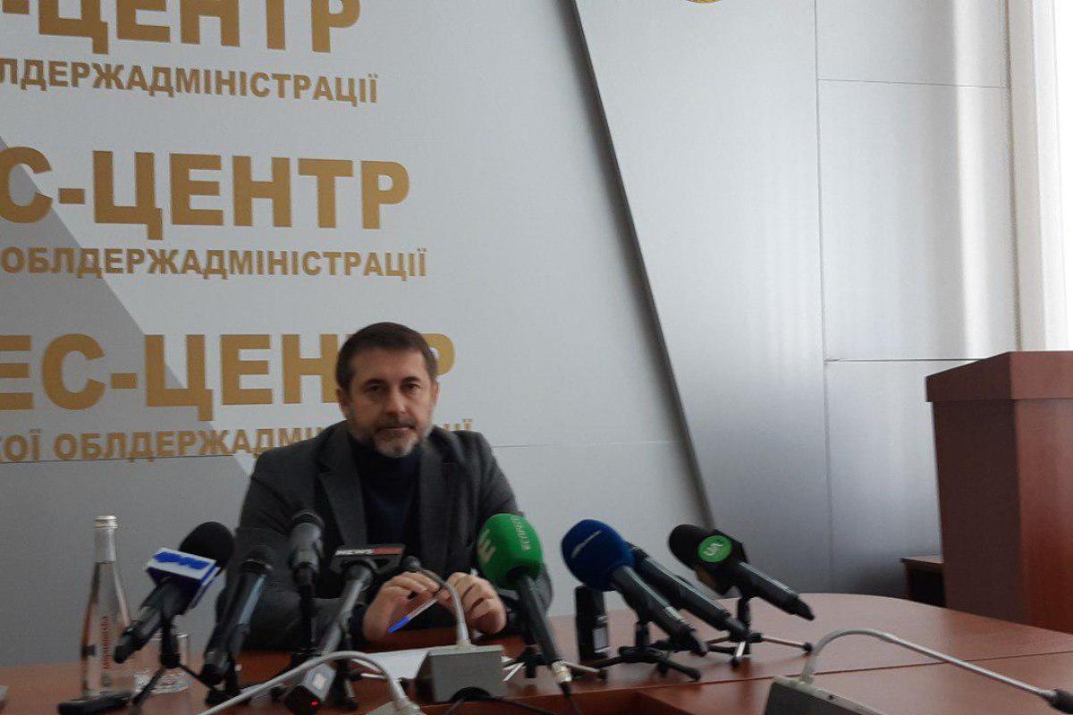 Десятки миллионов долларов на дороги, медицину, водоснабжение: как Серей Гайдай думает развивать Луганщину Десятки миллионов долларов на дороги, медицину, водоснабжение: как Серей Гайдай думает развивать Луганщину