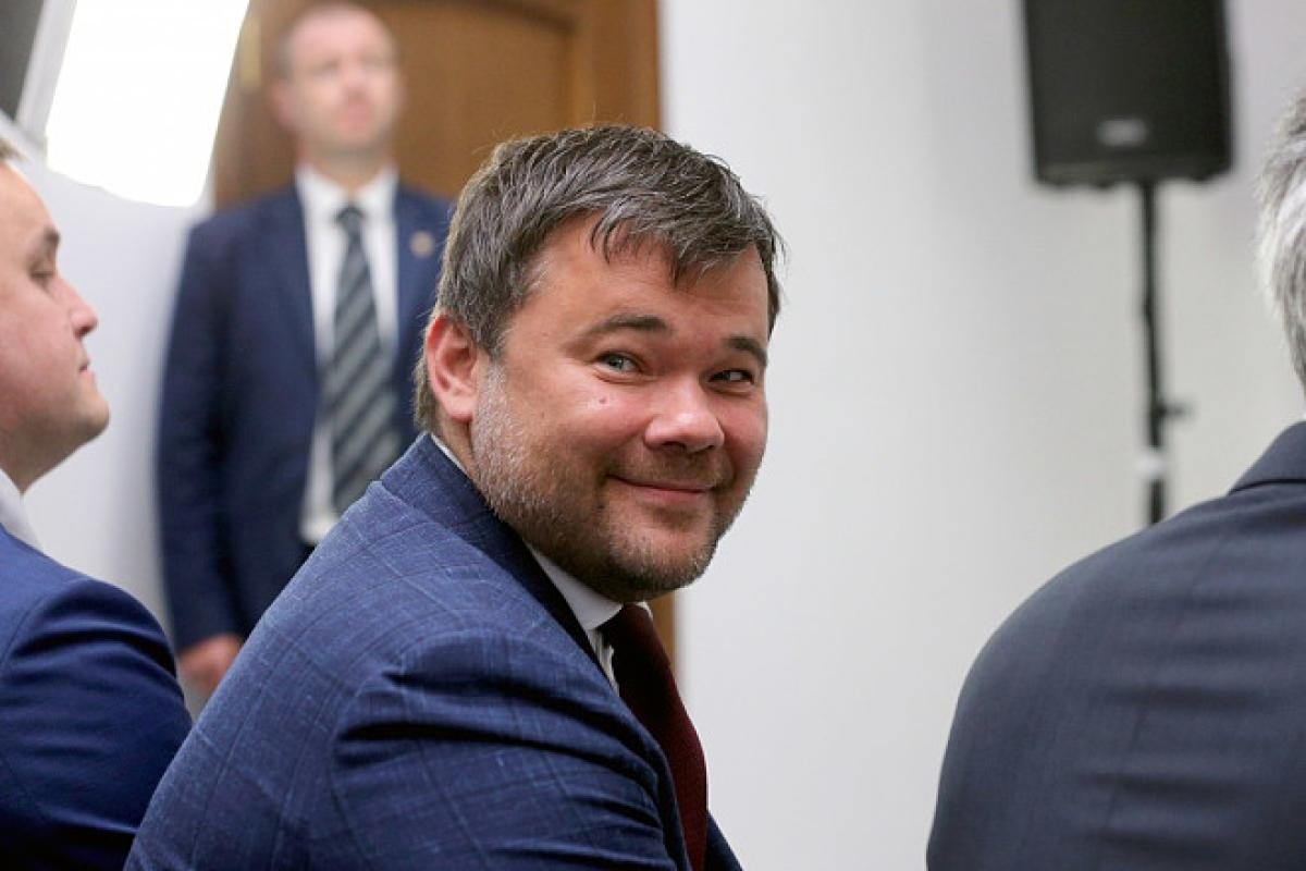 Больше президентской: зарплата Андрея Богдана за октябрь бьет рекорды Больше президентской: зарплата Андрея Богдана за октябрь бьет рекорды