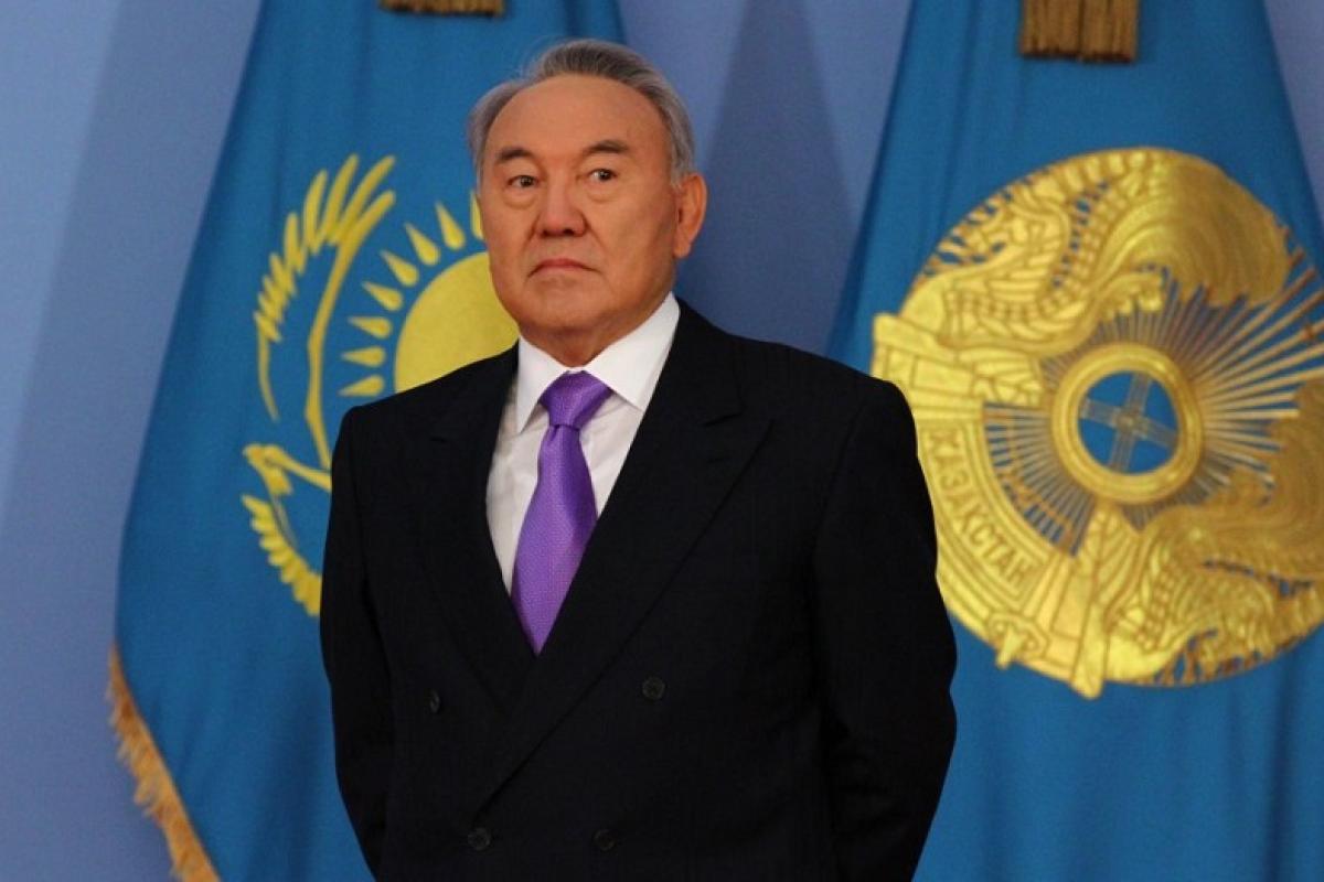 Тет-а-тет: Назарбаев предложил Зеленскому и Путину встретиться в Казахстане Тет-а-тет: Назарбаев предложил Зеленскому и Путину встретиться в Казахстане