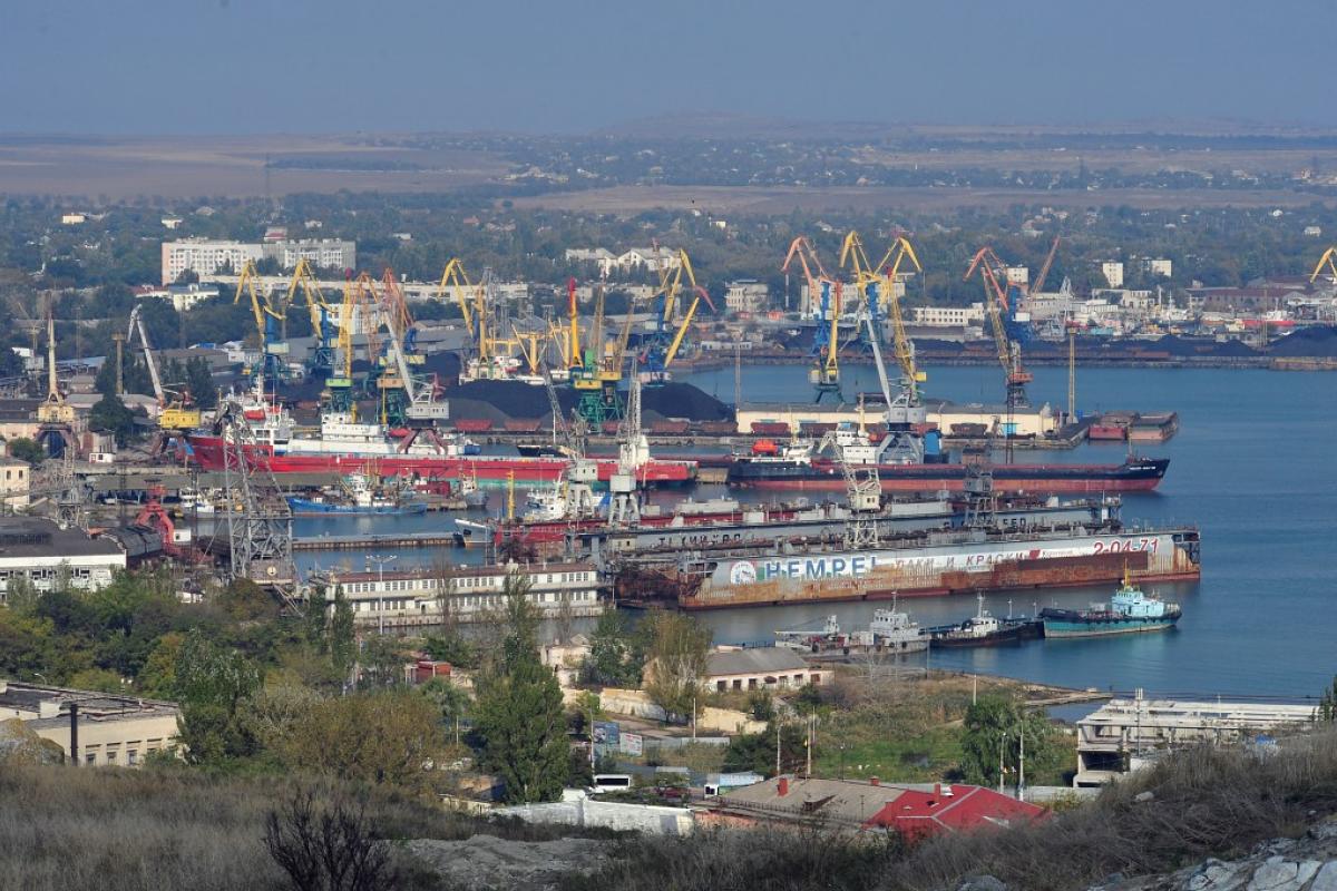 Украина потребует у РФ компенсировать убытки за крымские порты Украина потребует у РФ компенсировать убытки за крымские порты