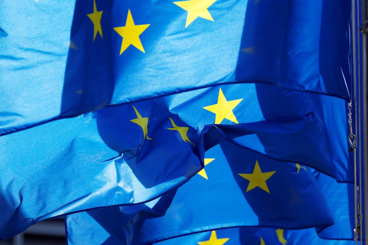 Украинцам усложнят выезд в страны Евросоюза - СМИ