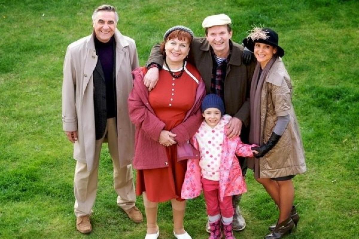 "Он умер": героиня сериала "Сваты" рассказала о горе "Он умер": героиня сериала "Сваты" рассказала о горе