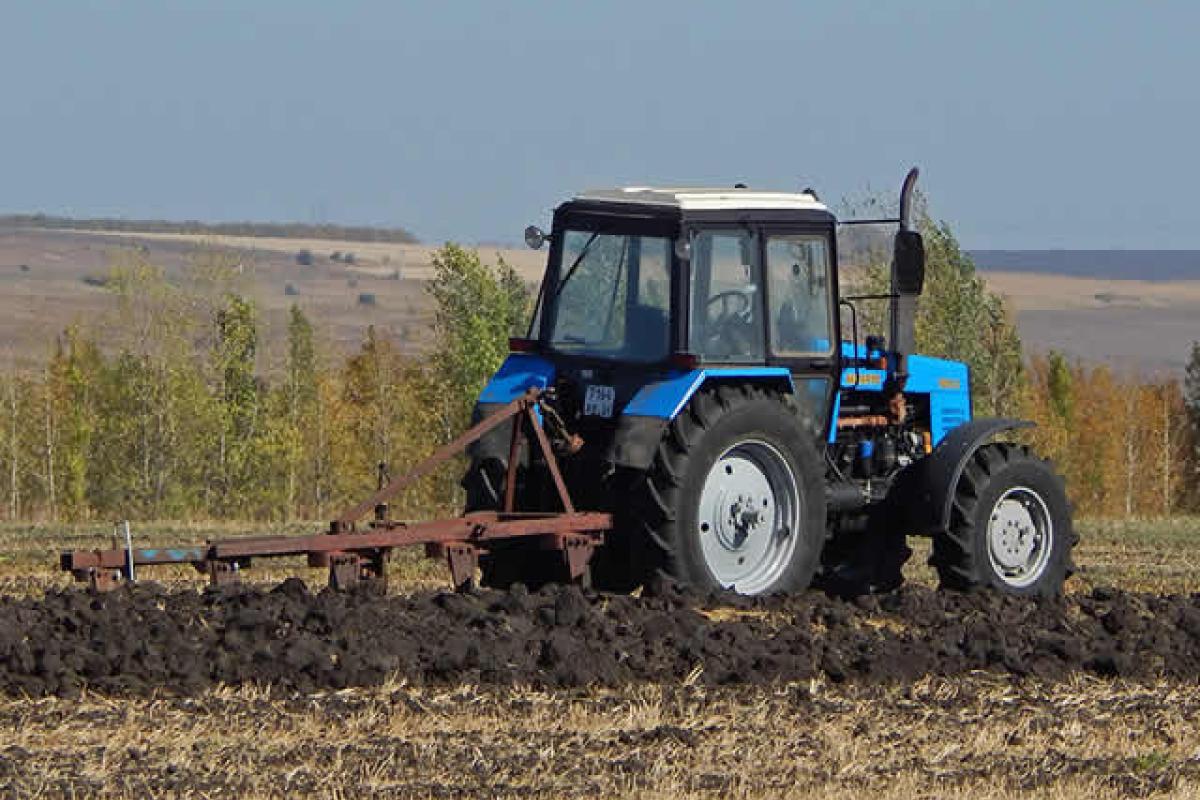 Компенсация за технику: украинские аграрии ждут выплаты 563 миллионов гривен Компенсация за технику: украинские аграрии ждут выплаты 563 миллионов гривен