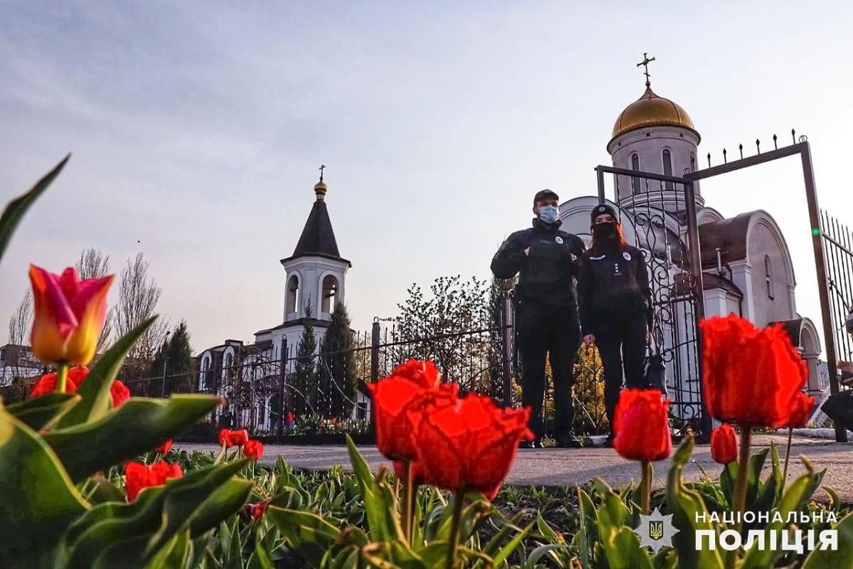 Нацполиция Украины назвала области, в которых богослужения на Пасху прошли с нарушениями Нацполиция Украины назвала области, в которых богослужения на Пасху прошли с нарушениями