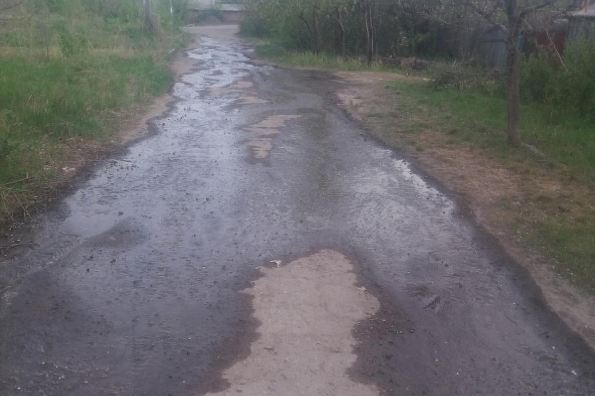 В Лисичанске пошла вода, но не только в кранах (фото) В Лисичанске пошла вода, но не только в кранах (фото)