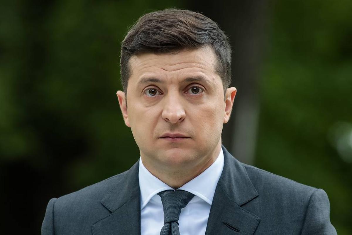 Зеленский поздравил мусульман Украины с праздником Рамазан-Байрам, который может стать государственным Зеленский поздравил мусульман Украины с праздником Рамазан-Байрам, который может стать государственным