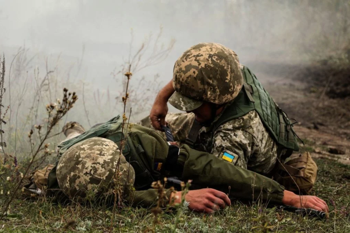 На Донбассе под вражеским огнем погиб украинский военный - ООС На Донбассе под вражеским огнем погиб украинский военный - ООС