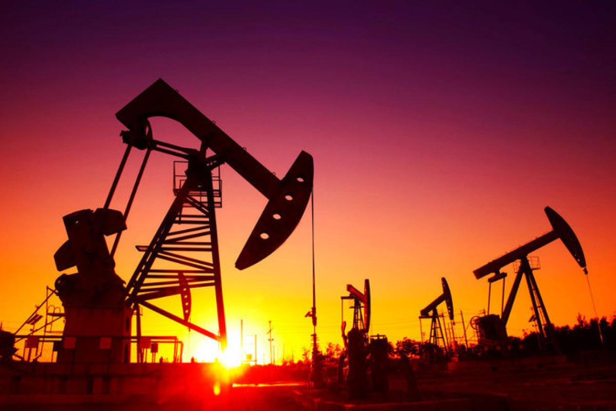 В России катастрофически упали продажи нефти - СМИ В России катастрофически упали продажи нефти - СМИ